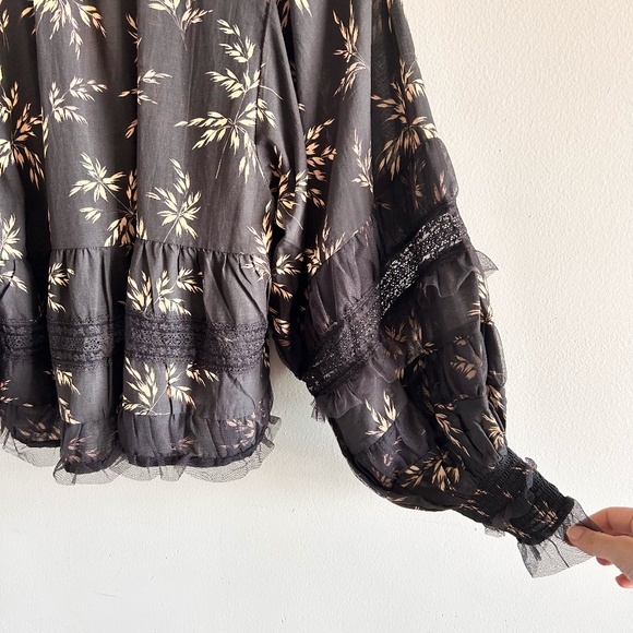 Anthropologie V-Neck Ruffled Blouse | Black Motif | Size Small | NWT - Picture 12 of 15